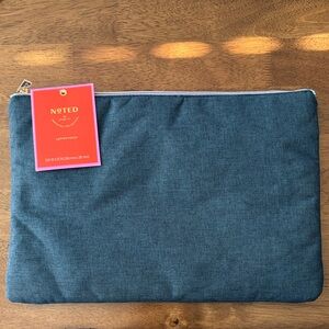 Noted by Post-It Padded Laptop Pouch
